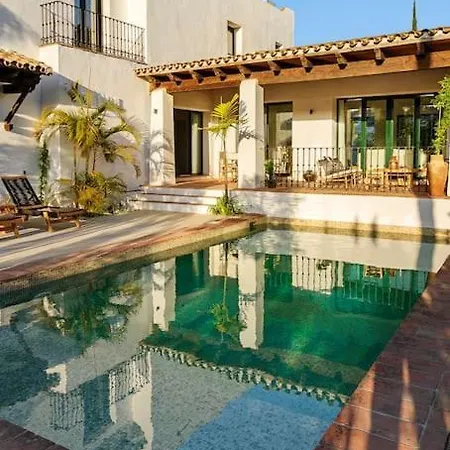 Villa Jasmines The Perfect For Relaxation And Chilling Estepona