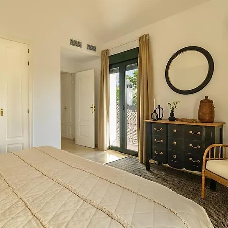 Villa Jasmines The Perfect For Relaxation And Chilling Estepona